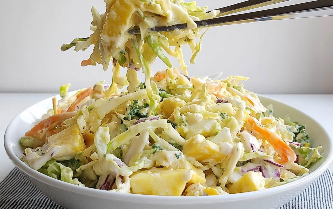 “Easy pineapple coleslaw recipe,” “Creamy BBQ side dish,” “Tropical coleslaw with canned pineapple